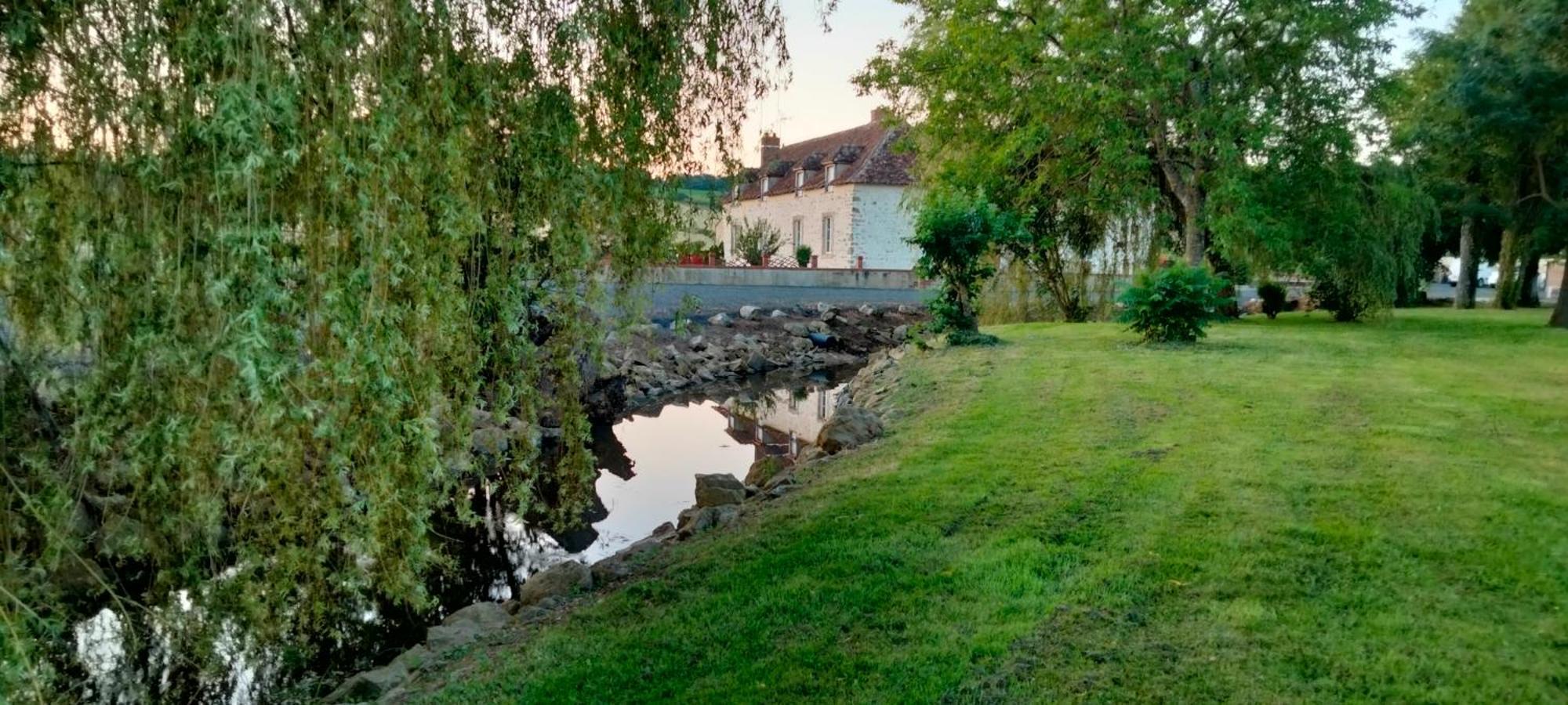 Villa Gite & Chambre D'Hotes Du Moulin à Brûlon Extérieur photo